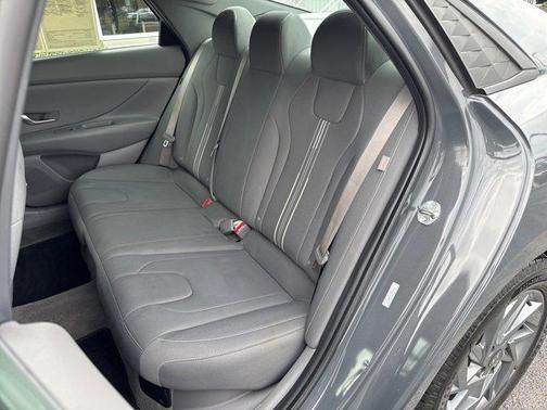 2024 Hyundai ELANTRA HEV Blue