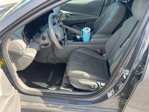 2024 Hyundai ELANTRA HEV Blue