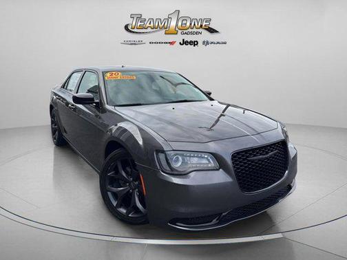 2020 Chrysler 300 Touring
