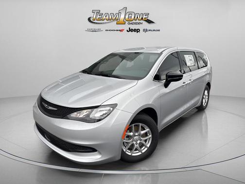 Silver Mist Clearcoat 2026 Chrysler Voyager LX