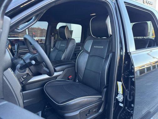 2025 RAM 2500 Laramie Crew Cab 4x4 6'4' Box