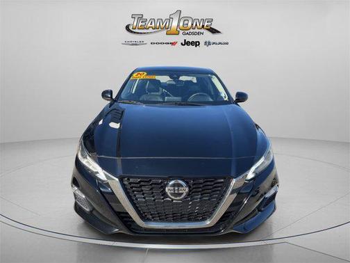 2020 Nissan Altima SR FWD