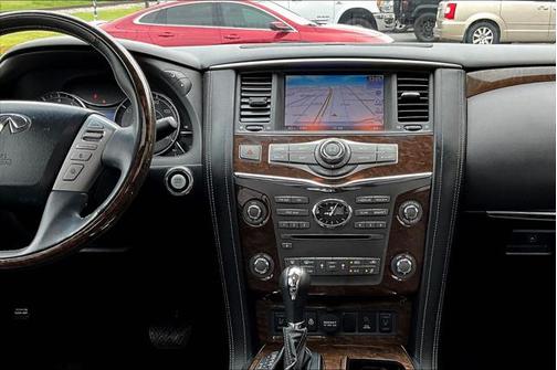 2017 INFINITI QX80 Base