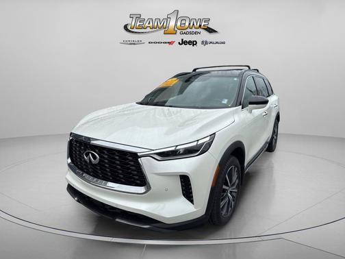 Majestic White/Black Obsidian 2024 INFINITI QX60 AUTOGRAPH