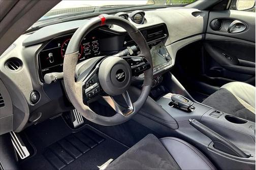 2024 Nissan Z NISMO Auto