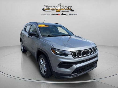 Billet Silver Metallic Clearcoat 2023 Jeep Compass Latitude