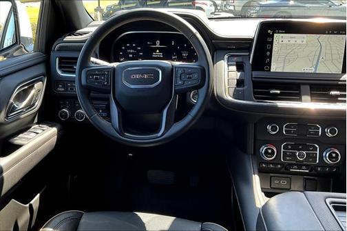 2024 GMC Yukon 4WD AT4