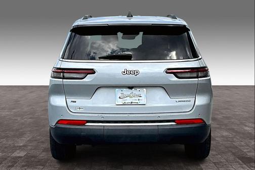 2021 Jeep Grand Cherokee L Laredo