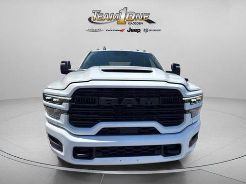 Bright White Clearcoat 2026 RAM 3500 Laramie Crew Cab 4x4 8' Box