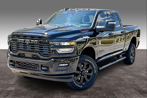 2025 RAM 2500 Big Horn Crew Cab 4x4 6'4' Box