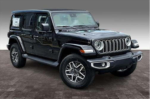 2025 Jeep Wrangler 4-Door Sahara 4x4