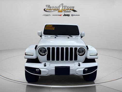 Bright White Clearcoat 2021 Jeep Wrangler Unlimited Sahara