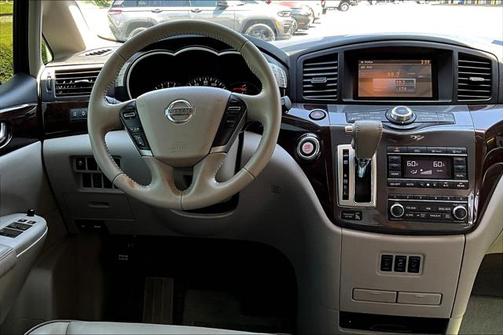 2016 Nissan Quest SL