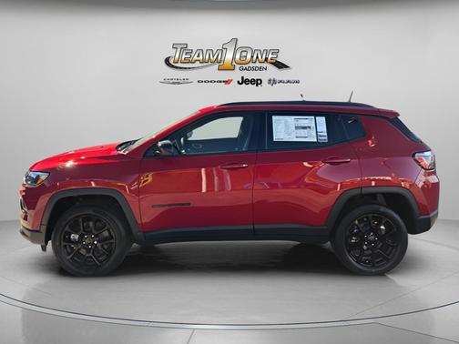 Red Hot Pearlcoat 2026 Jeep Compass Latitude