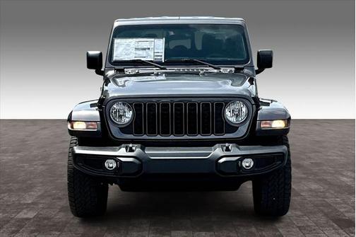 2025 Jeep Gladiator Nighthawk