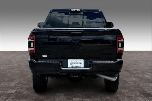 2020 RAM 2500 Limited Crew Cab 4X4 6'4' Box