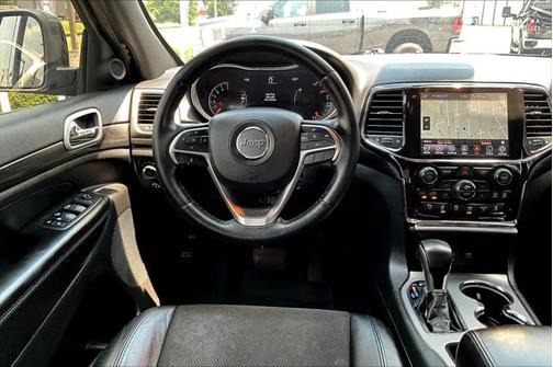 2021 Jeep Grand Cherokee Laredo