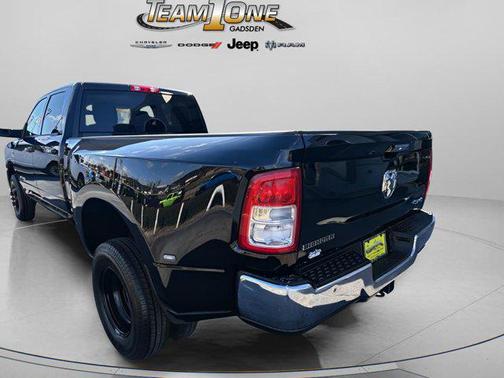 2019 RAM 3500 Big Horn Crew Cab 4x4 8' Box