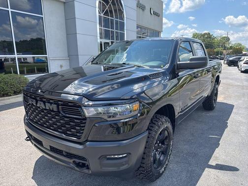 Diamond Black Crystal Pearlcoat 2026 RAM 1500 Warlock Crew Cab 4x4 5'7' Box