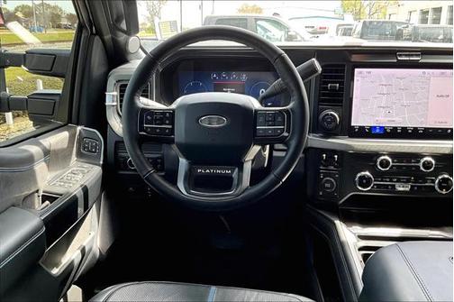 2025 Ford F-250 Platinum