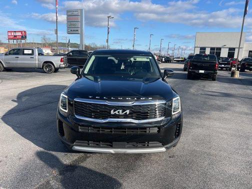 2022 Kia Telluride LX