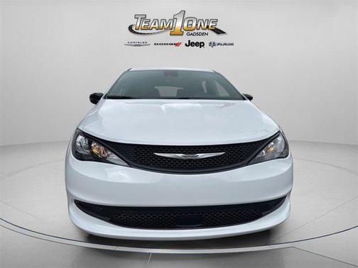 2026 Chrysler Voyager LX