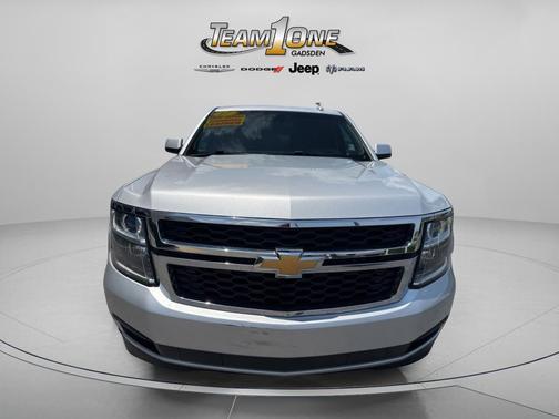 Silver Ice Metallic 2017 Chevrolet Suburban LT