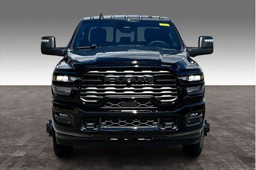 2025 RAM 3500 Big Horn Crew Cab 4x4 8' Box