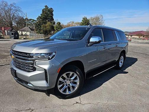 2023 Chevrolet Suburban Premier