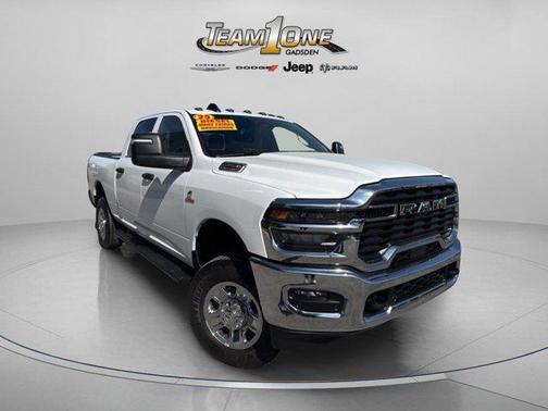 2025 RAM 2500 Tradesman Crew Cab 4x4 6'4' Box