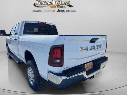 2025 RAM 2500 Tradesman Crew Cab 4x4 6'4' Box