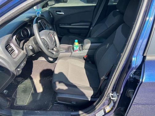 2017 Dodge Charger SE