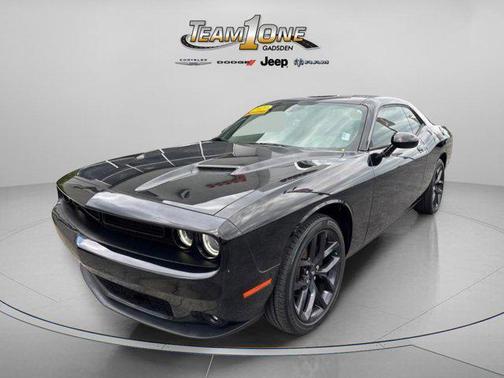 Pitch Black Clearcoat 2021 Dodge Challenger SXT