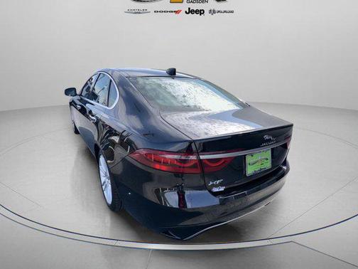 2022 Jaguar XF SE P250 RWD Automatic