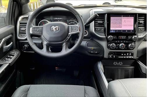 2025 RAM 2500 Big Horn Crew Cab 4x4 6'4' Box