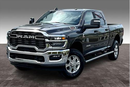2025 RAM 2500 Big Horn Crew Cab 4x4 6'4' Box