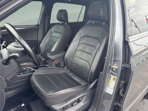 2020 Volkswagen Tiguan 2.0T SEL R-Line 4MOTION