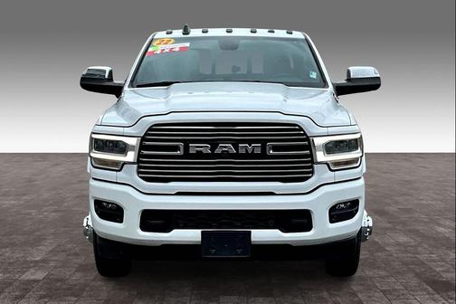 2022 RAM 3500 Laramie Crew Cab 4x4 8' Box