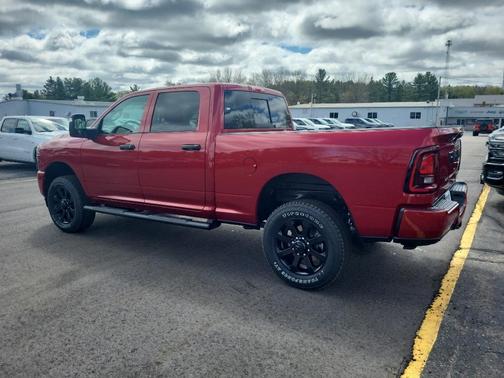 Molten Red Pearlcoat 2026 RAM 2500 Black Express