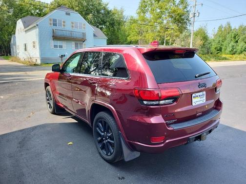 2022 Jeep Grand Cherokee WK Laredo
