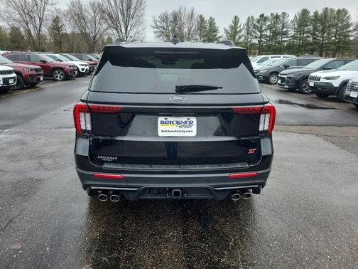 Agate Black Metallic 2025 Ford Explorer ST