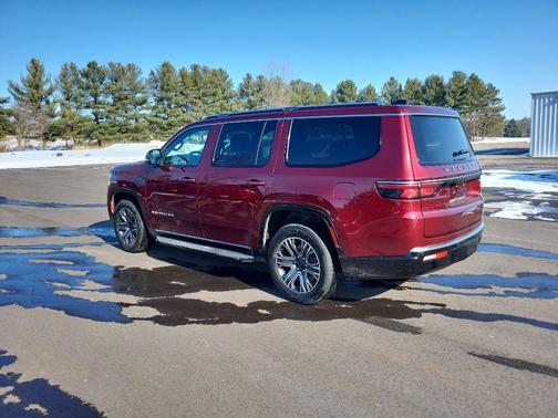 2024 Jeep Wagoneer Series II