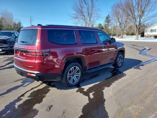 2024 Jeep Wagoneer Series II