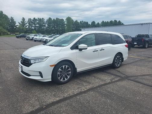 White 2024 Honda Odyssey EX-L