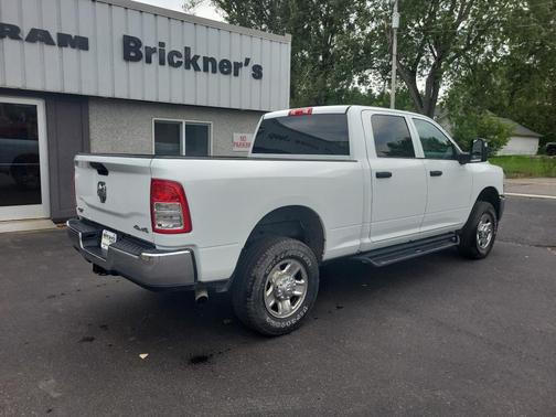 Bright White Clearcoat 2024 RAM 2500 Tradesman