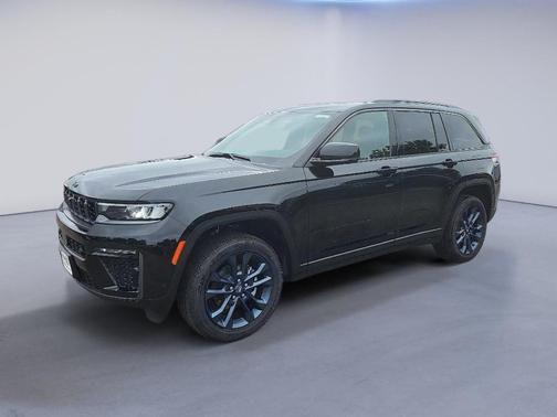 Diamond Black 2026 Jeep Grand Cherokee Limited