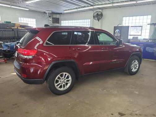 2018 Jeep Grand Cherokee Laredo E