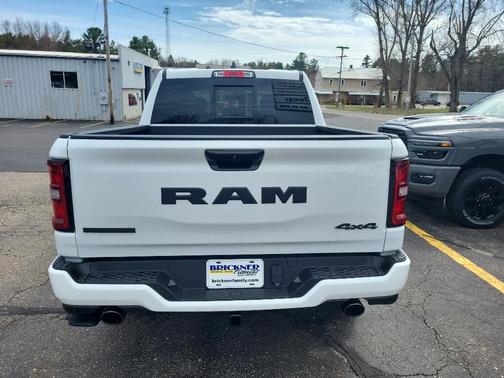 Bright White Clearcoat 2026 RAM 1500 Big Horn