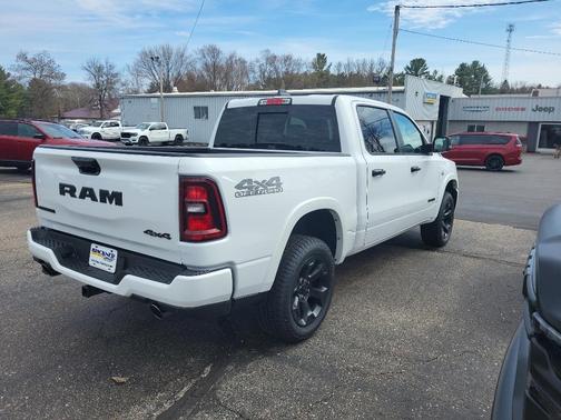 Bright White Clearcoat 2026 RAM 1500 Big Horn