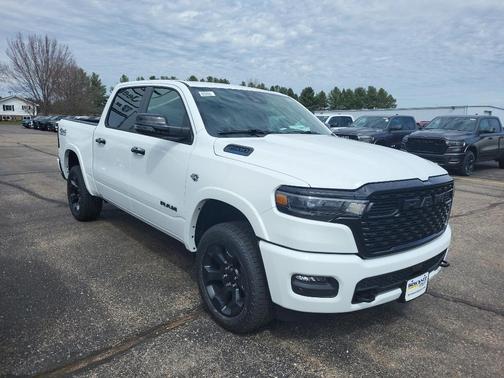 Bright White Clearcoat 2026 RAM 1500 Big Horn